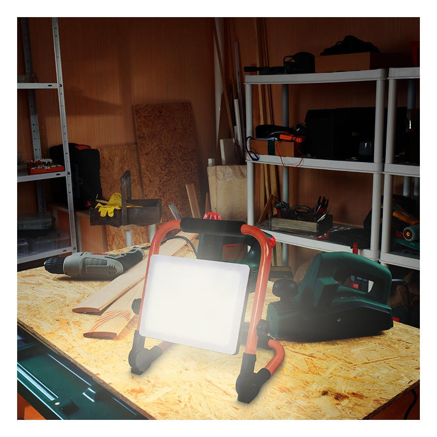 Proiettore LED con stativo LED/100W/230V 4000K IP65