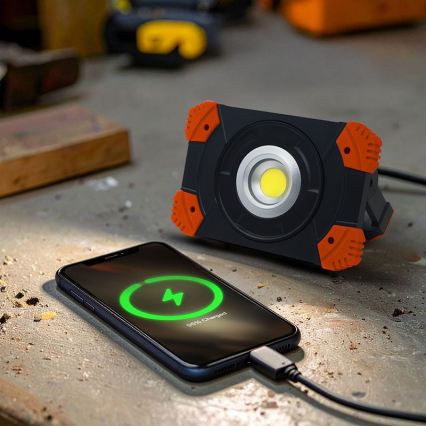 Proiettore ricaricabile LED/10W/3,7V 4400 mAh