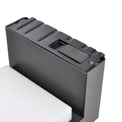 LED Applique solare con sensore di movimento e crepuscolare PALERMO LED/5W/2000 mAh IP54 nero