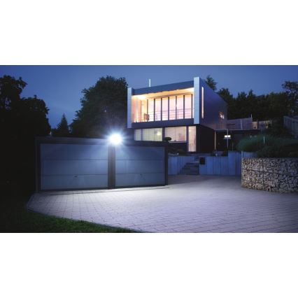 STEINEL 030070 - Riflettore a LED con sensore XLED Home 2 XL LED/20W/230V IP44