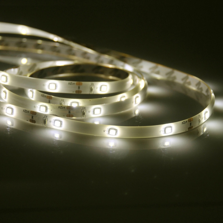 Striscia LED per bagno 5m 8,5W/12V IP44 3000K