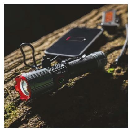 Torcia ricaricabile in metallo LED/5V 3000 lm 5000 mAh IP43