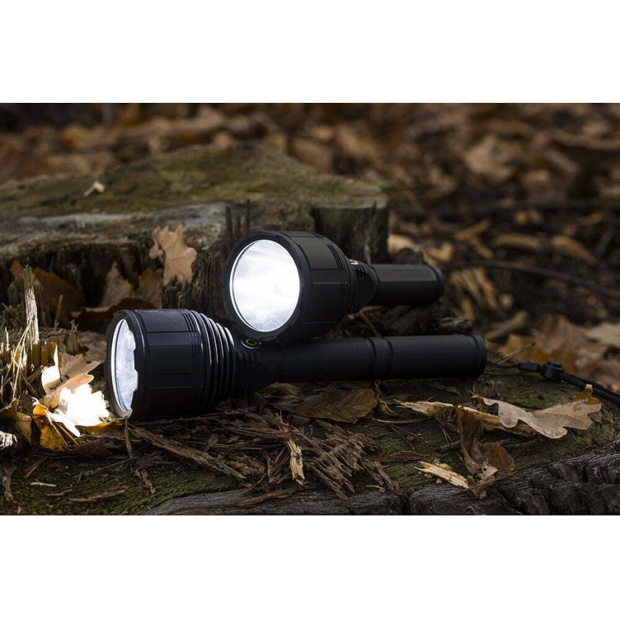 Torcia ricaricabile LED Dimmable LED/30W/5V IPX7 3000 shiny 4200 mAh