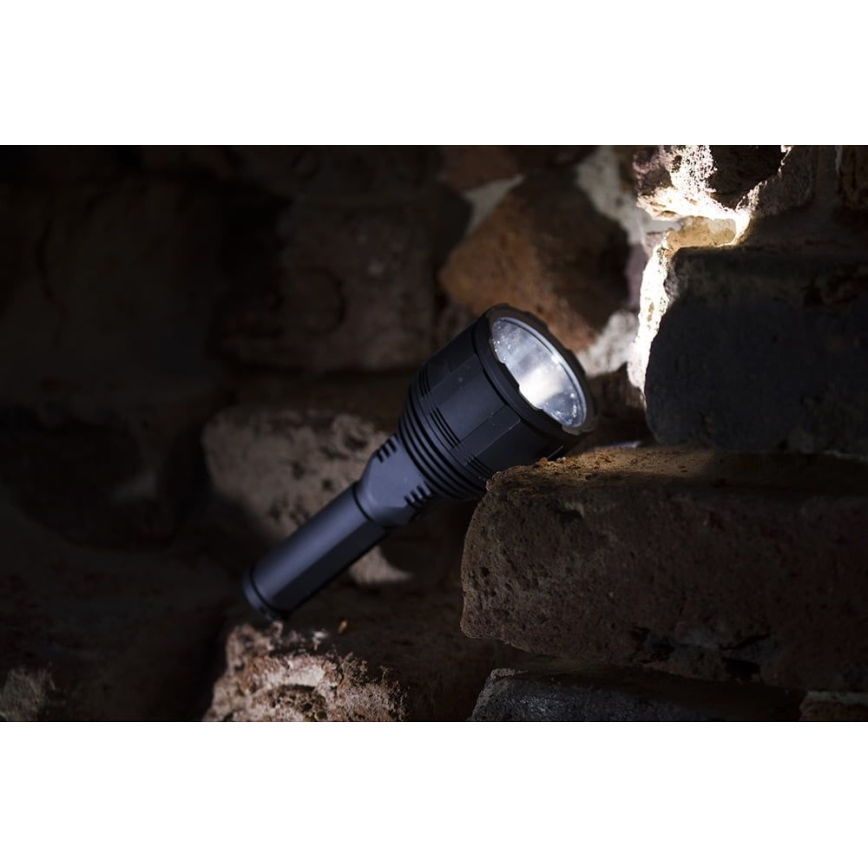 Torcia ricaricabile LED Dimmable LED/30W/5V IPX7 3000 shiny 4200 mAh