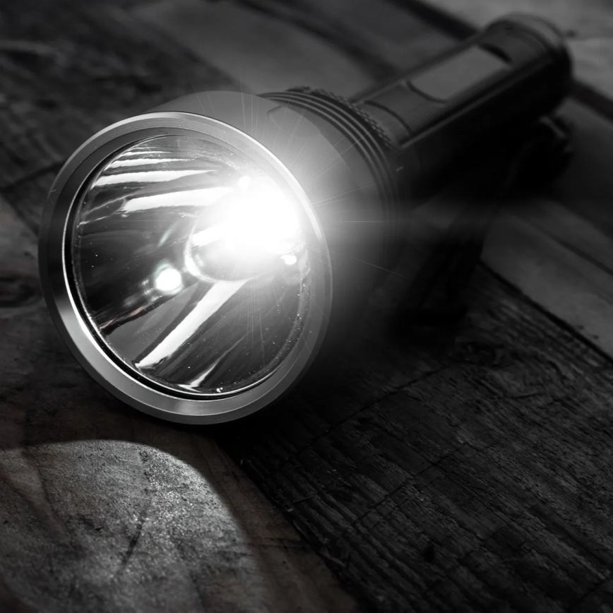 Torcia ricaricabile LED dimmerabile LED/20W/5V IPX5 1570 lucido 8400 mAh