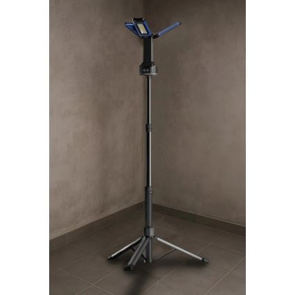 Viking - Faretto LED ricaricabile con stativo 3xLED/5V IPX4 7000 lm 4000 mAh