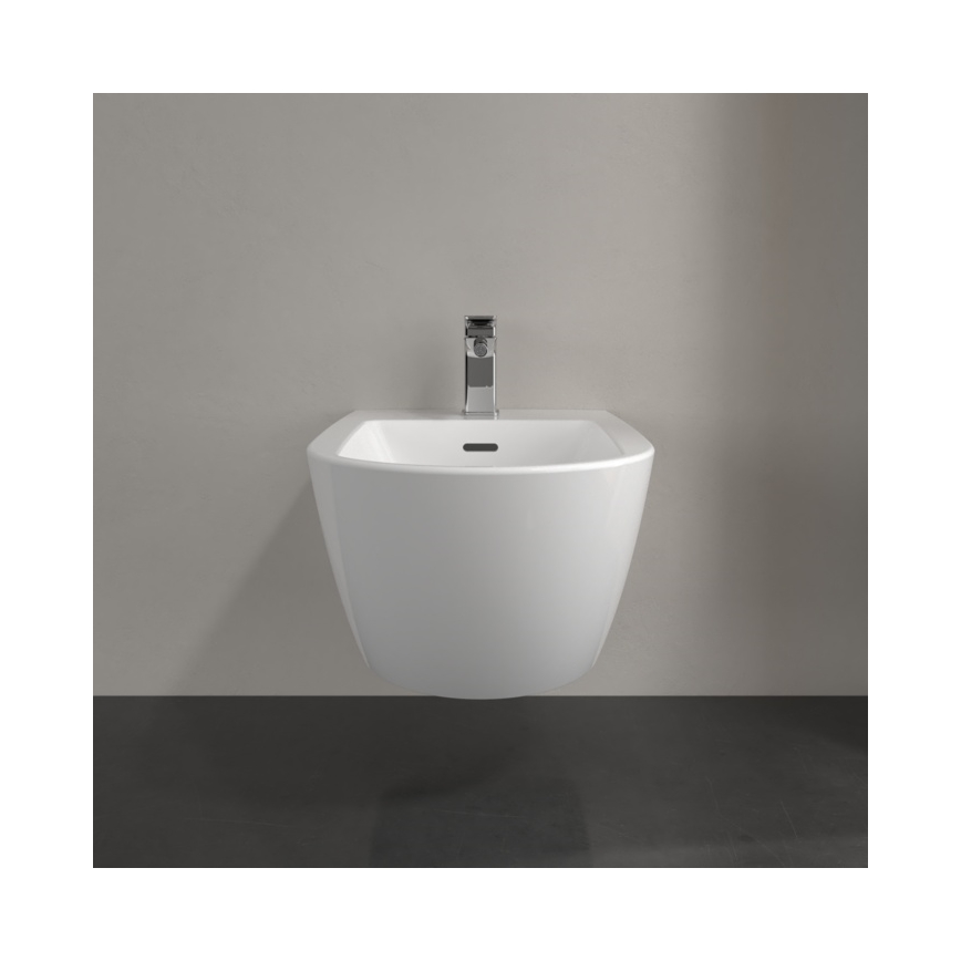 Villeroy & Boch 44700001 - Bidet sospeso SUBWAY 3.0 in ceramica bianca