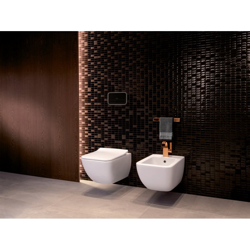 Villeroy & Boch 4611RS01 - WC sospeso VENTICELLO con sedile SoftClose, in ceramica, bianco