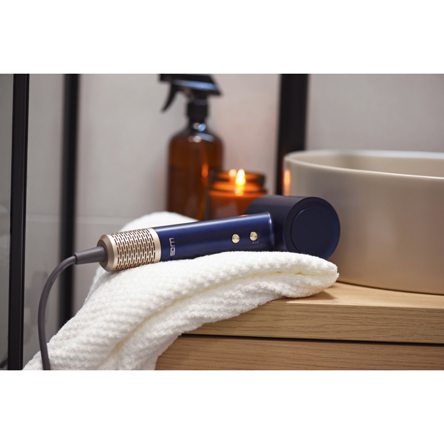 Winner Group - Asciugacapelli con ionizzatore Elegance Air 1600W/230V blu SCHUKO