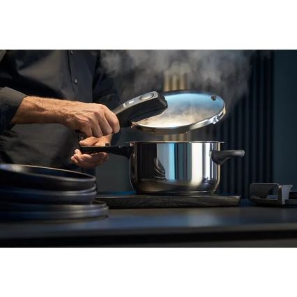 WMF - Set di pentole a pressione 8,5 l + 4,5 l PERFECT in acciaio inox
