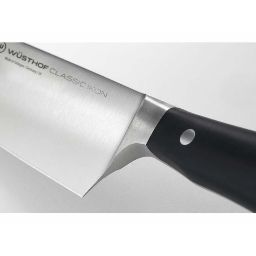Wüsthof - Coltello da chef CLASSIC IKON 20 cm nero